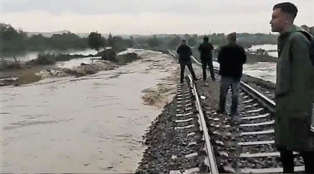 Facia vatandaşlar tarafından engellendi