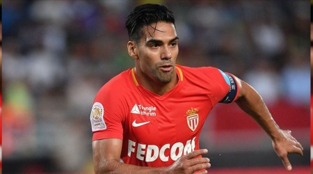 Falcao resti çekti