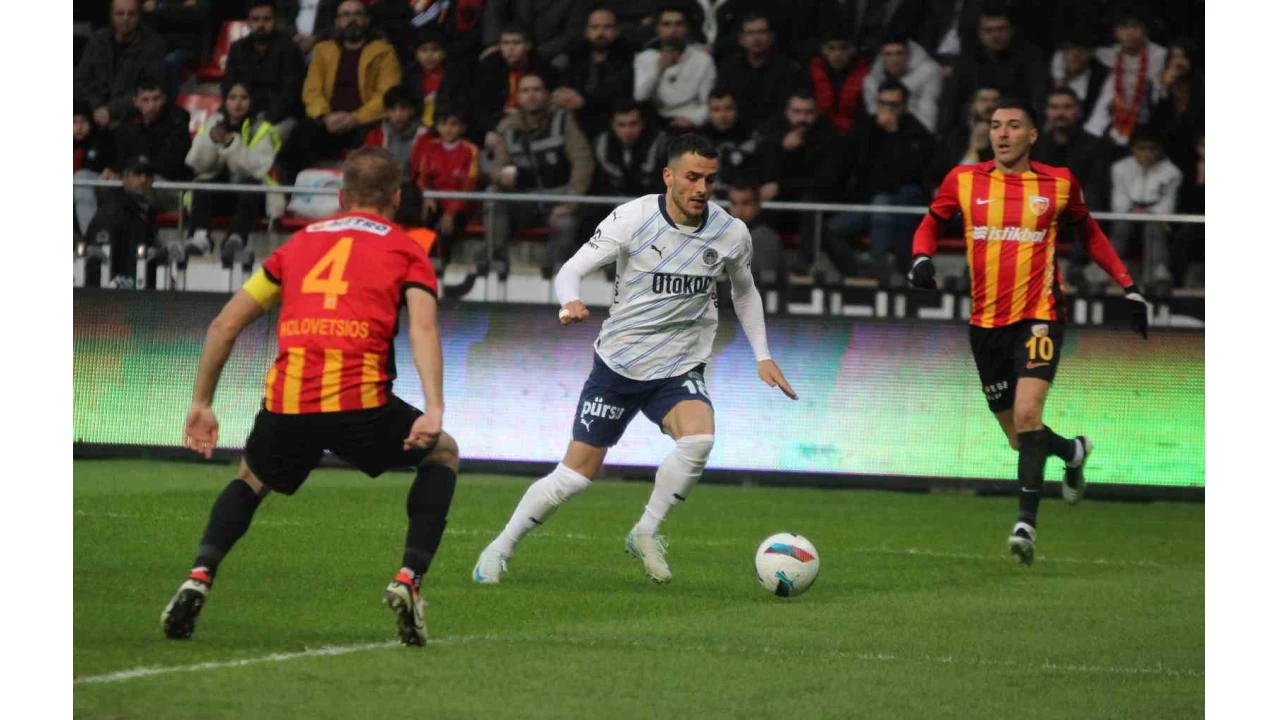 Fenerbahçe ile Kayserispor 48. randevuda