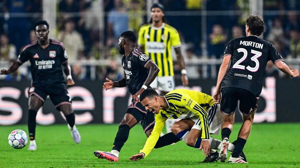 Fenerbah�e �ampiyonlar Ligi'ne kalmak zorunda