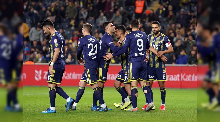 Fenerbahe yar finalde