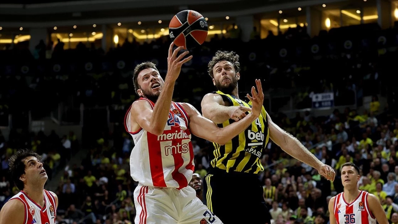 Fenerbah�e'nin rakibi Asvel