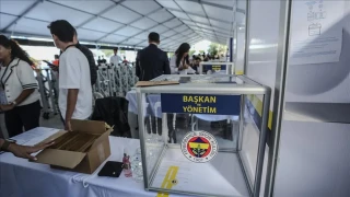 Fenerbah�e'ye nas�l ba�kan olunur? 