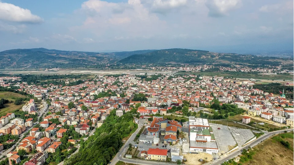 Filyos�un k�y�s�nda bir cevher: �aycuma