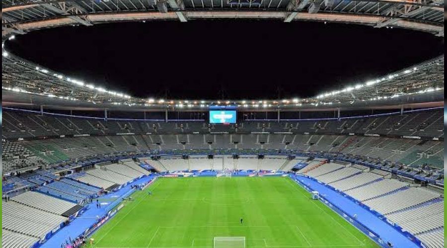 Fransa'nın en büyük stadyumu aşı merkezine dönüştürülecek