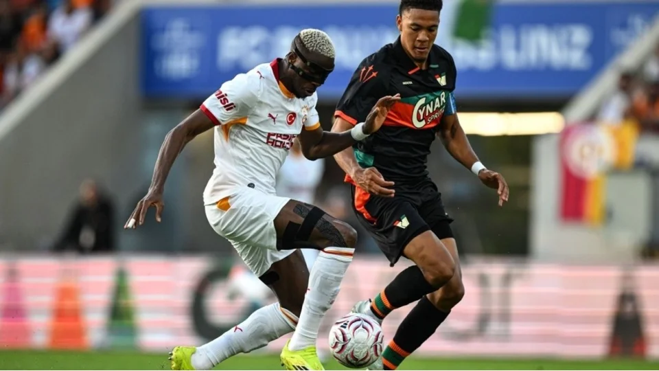 Galatasaray'da 2 b�y�k kriz