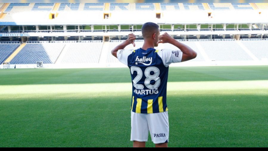 Galatasaray'�n eski oyuncusu Kanarya oldu 