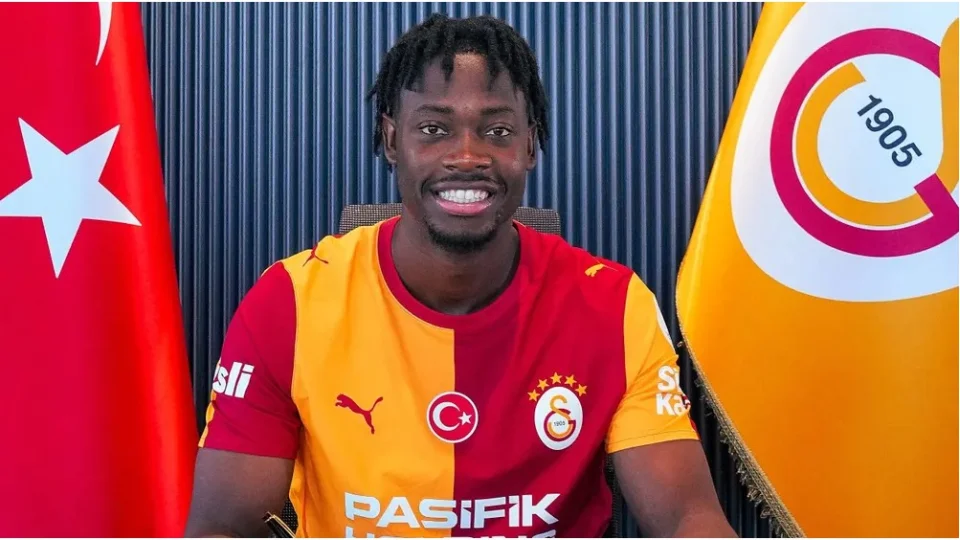 Galatasaray'�n Ocak'ta yeni stoperi olacak