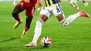 Galatasaray'ın şampiyonluk turu Fenerbahçe derbisinde