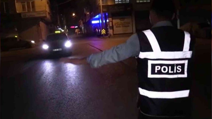 Gaziantep'te ara�lar didik didik arand�