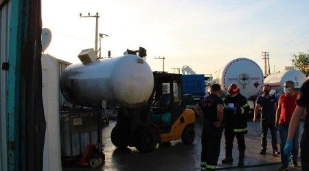 Gebze'de amonyak dolu tank patladı: 5 yaralı