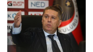 Gen�lerbirli�i Ba�kan� �akmak'tan �2 haftada bir ayn� hakem� hat�rlatmas�