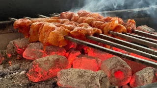 Gıda zehirlenmeleri Türkiye’yi sarsıyor