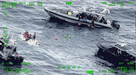 Göçmen teknesi battý, 11 ölü
