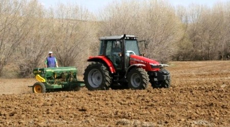 Halkımız evde çiftçimiz sahada