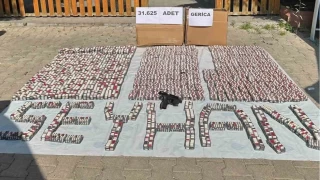 Hapisteki kardeinin aracn uyuturucu deposu yapm