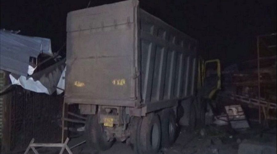 Hindistan'da kamyon dehşeti: 13 ölü