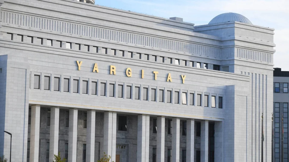 HSK, Yarg�taya 8 yeni �ye se�ti