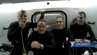 lk Trk astronot Alper Gezeravc'nn uzaydaki ilk sz "stikbal gklerdedir" oldu