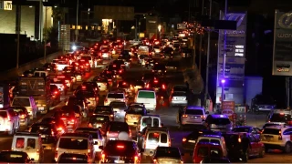 �srail ordusu, L�bnan'�n g�neyi ve Bekaa'ya sald�r� tehdidinde bulundu