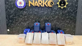 �stanbul'da 284 kilo 850 gram uyu�turucu madde ele ge�irildi