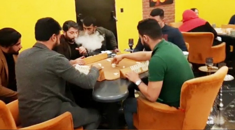 �stanbul'da yasa�� delen i�letmelere polis bask�n� 
