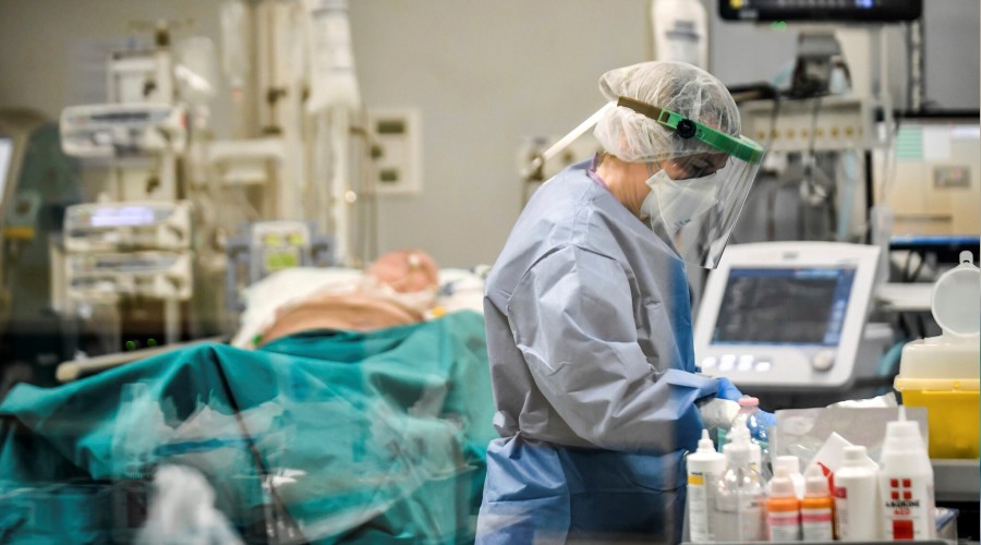 İtalya’da ölümler 25 bine yaklaştı