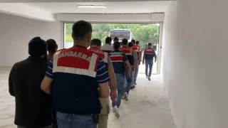 İzmir'deki DEAŞ operasyonunda 8 kişi tutuklandı