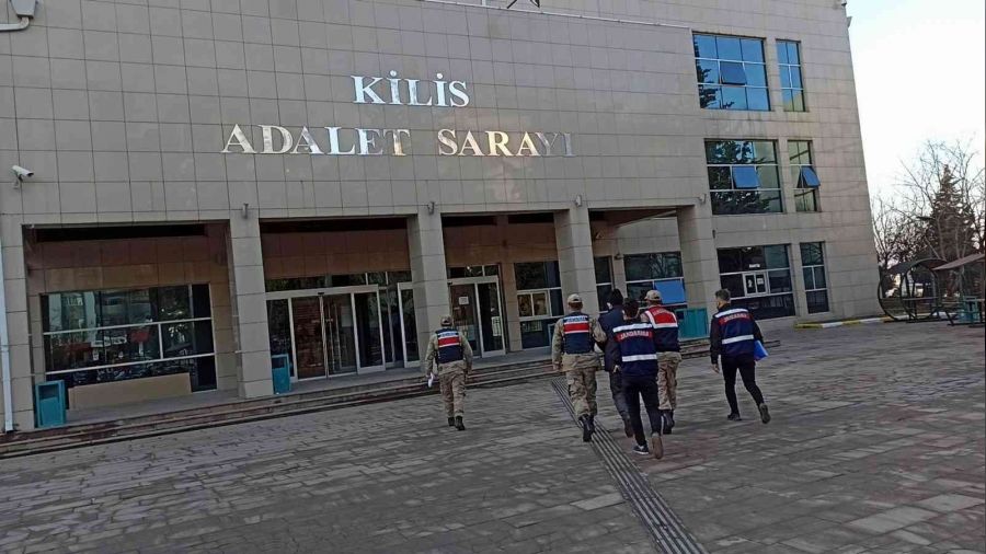 Jandarma ekipleri 3 PKK üyesini yakaladı