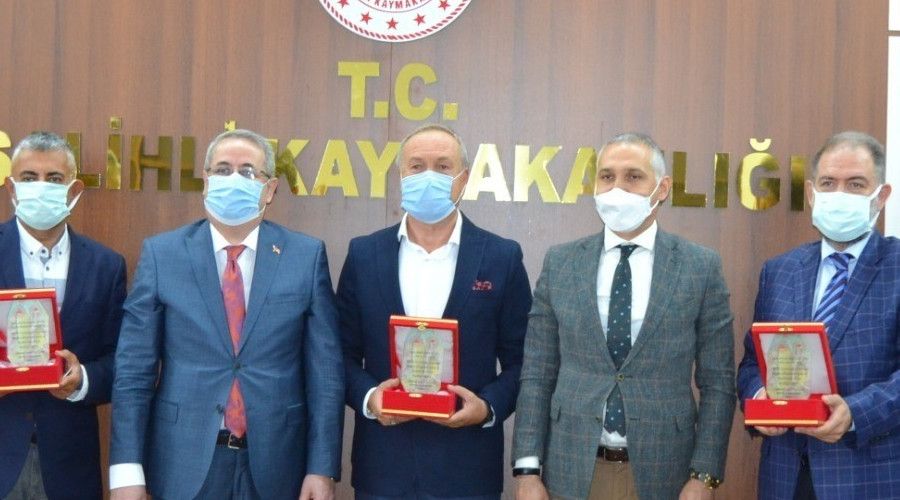 Japonya'dan Salihli Zeytinya��na alt�n madalya