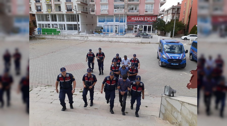Kablo hırsızları yakalandı