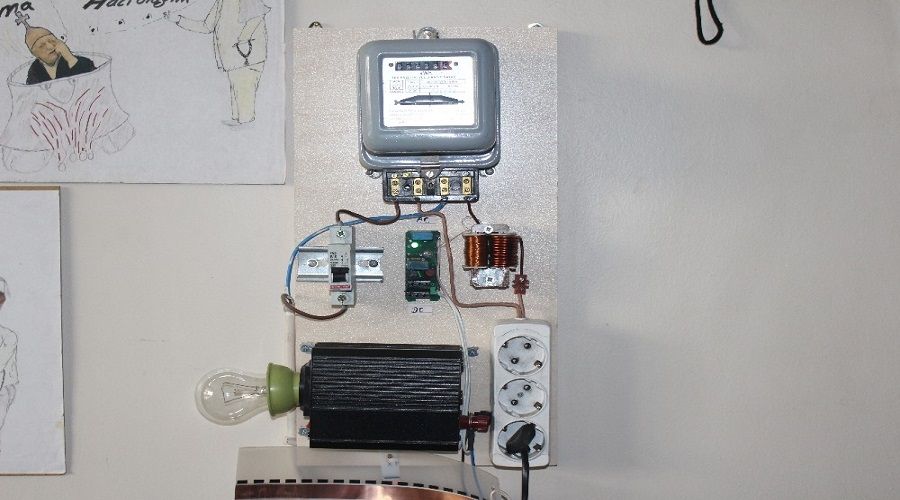 Kaçak elektriği engellemek için cihaz üretti