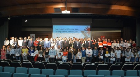 Karabk niversitesi rencileri, TBTAK yarmalarnda cotular