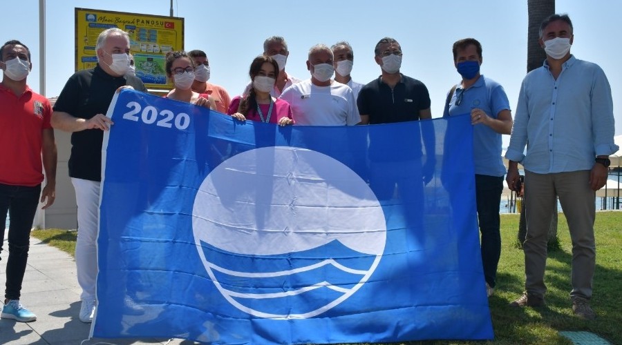 Kemer'e 4 adet Mavi Bayraklı halk plajı geliyor
