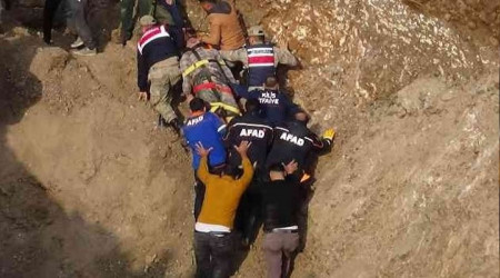Kilis'ten acı haber: Toprak altında kalan 2 işçi hayatını kaybetti