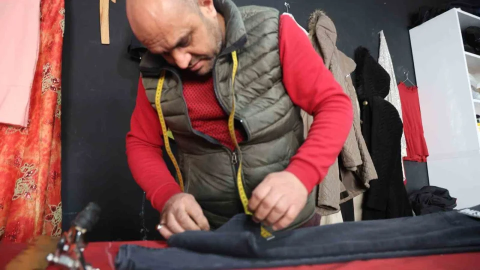 K�r�ehir'de, terzilerde bayram yo�unlu�u erken ba�lad�