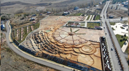 Kışın açık havada termal su keyfi