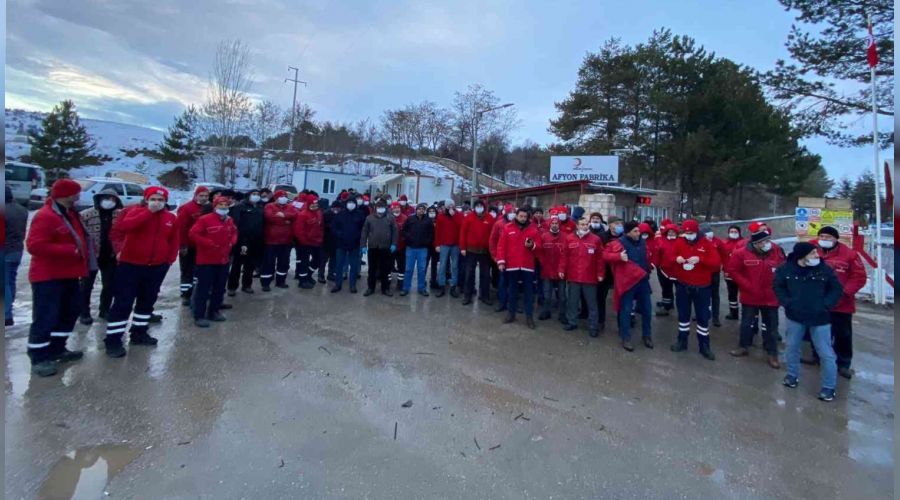 Kzlay Afyonkarahisar'da retim durdu