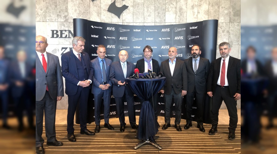 "Koç, toplantının selameti için katılmadı"