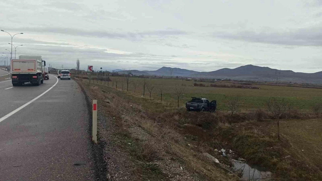 Konya'da trafik kazas�: 4 yaral�