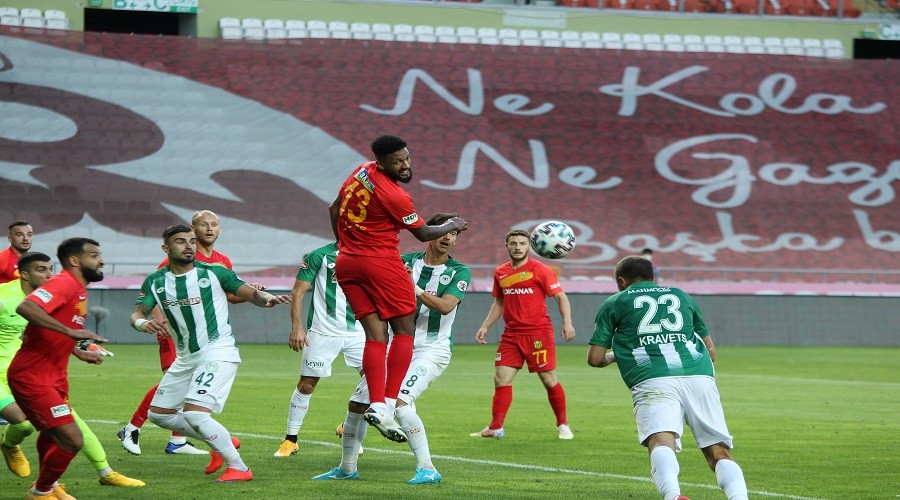 Konyaspor, Y. Malatyaspor'u eli boş göndermedi