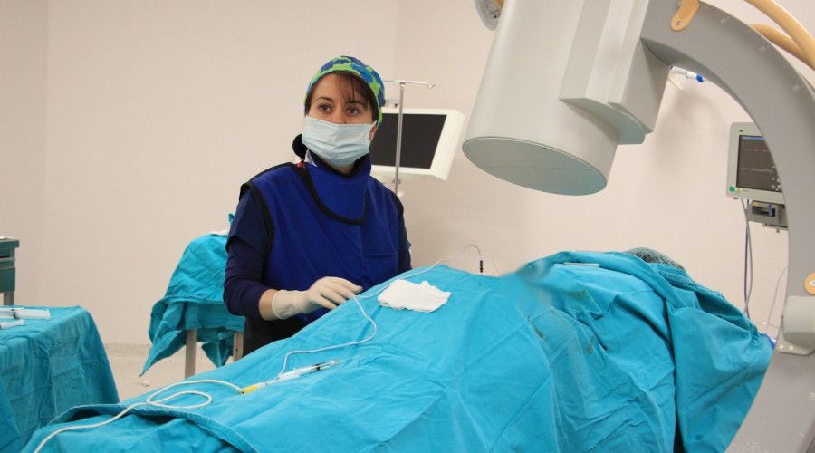 Kronik ars olan bu klinie geliyor
