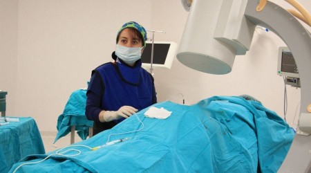 Kronik ars olan bu klinie geliyor
