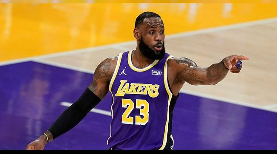 LeBron James'ten kt haber 