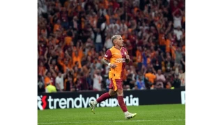 Lucas Torreira bu sezon ilk goln att
