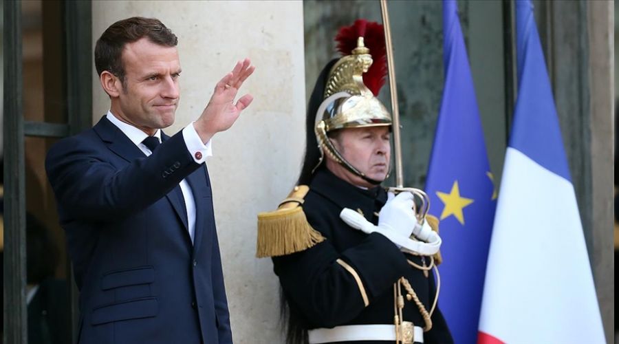 Macron: Yunanistan Osmanlı'ya karşı mücadele ederek Avrupa'nın kalbinde yer aldı