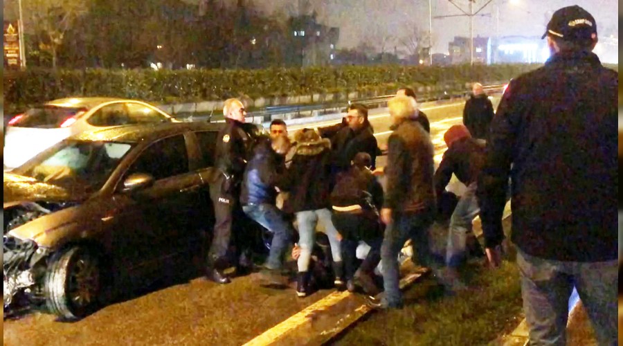 Makas'�n sonu kaza ve kavga