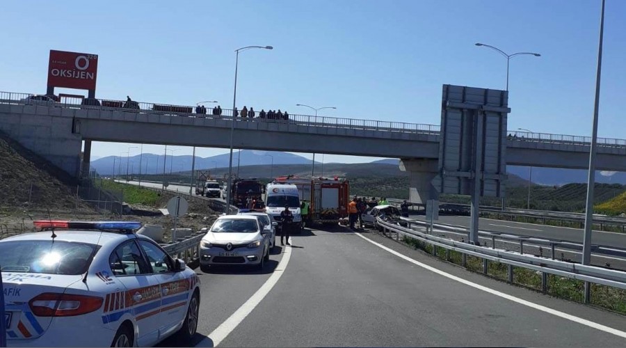Manisa'da feci kaza: 3 ölü