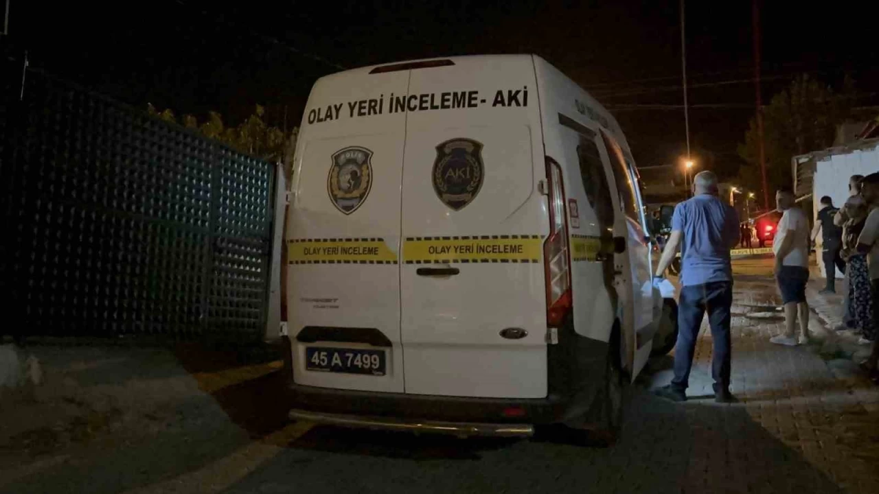 Manisa'da kay�npeder ile damad�n tart��mas�nda kan akt�