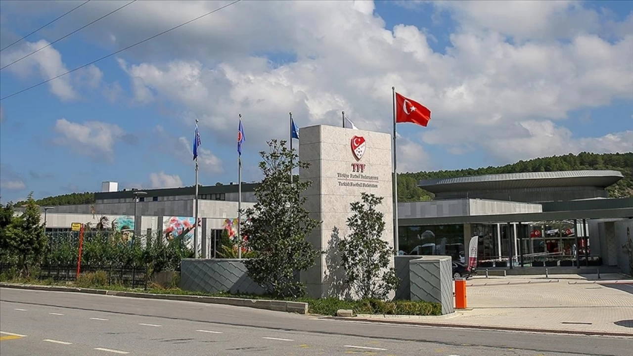 Mavi kartl oyuncularn durumu belli oldu